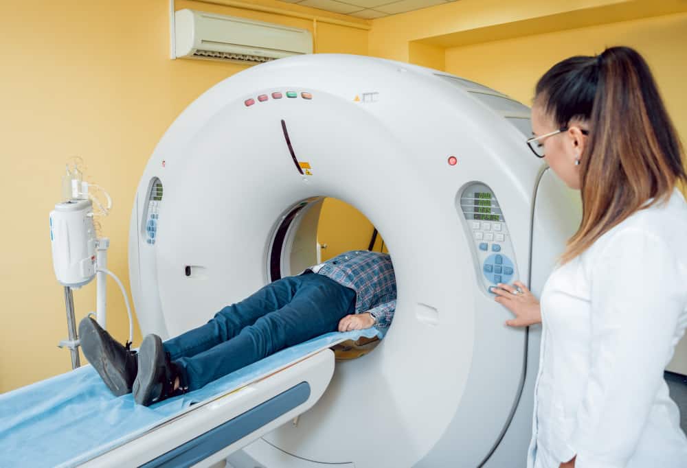 doctor-patient-room-computed-tomography-hospital doctor-patient-room-computed-tomography-hospital