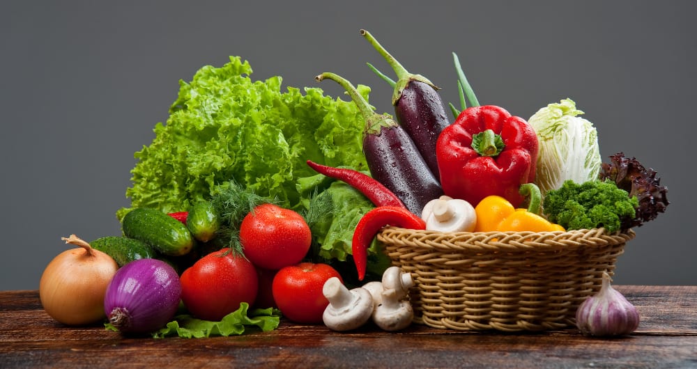 organic-food-vegetables-basket