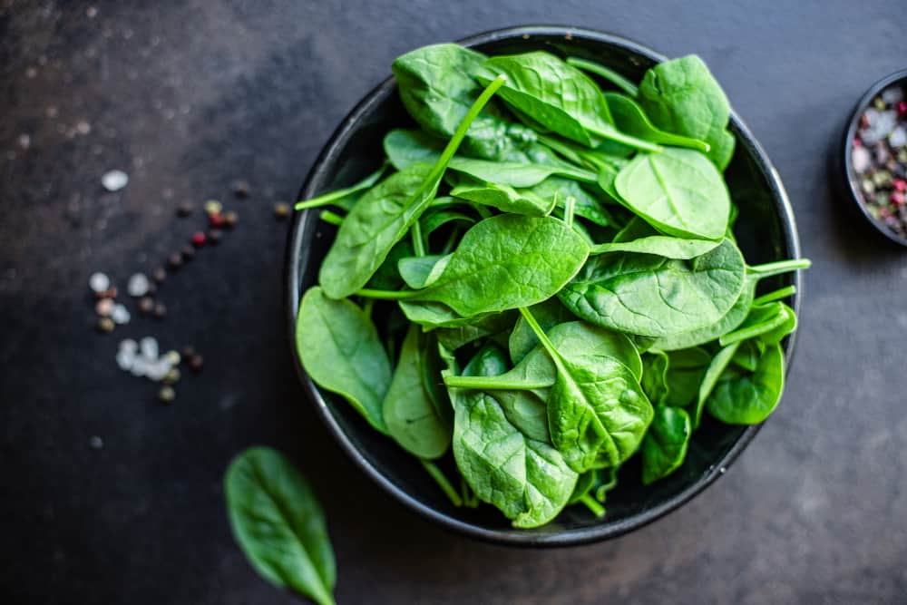 spinach-green-juicy-leaves-organic-salad-serving-portion-size
